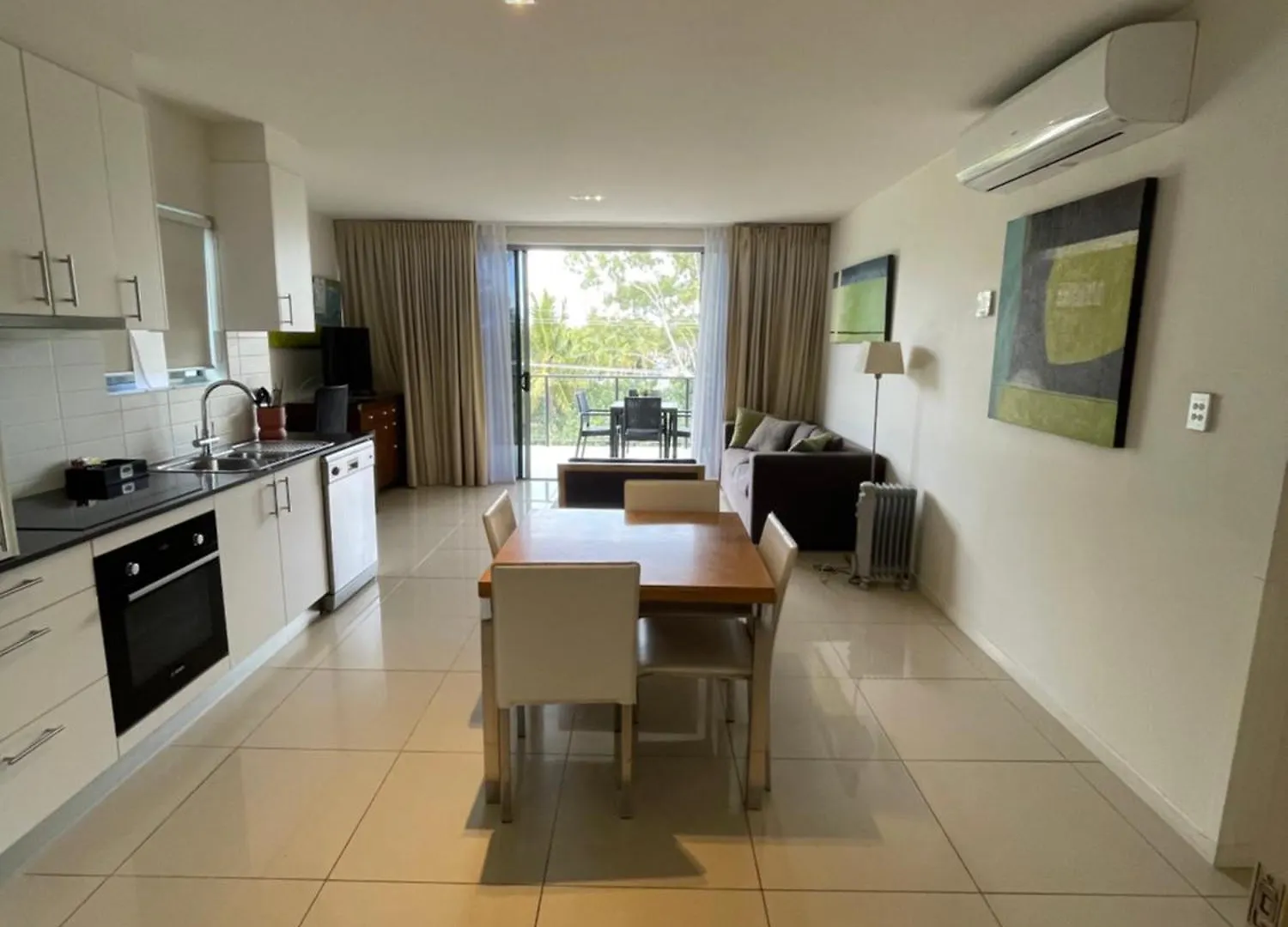 Luxe Resort Units Urangan Esp Hervey Bay Marina Ocean Views Pool 0*,  Ausztrália