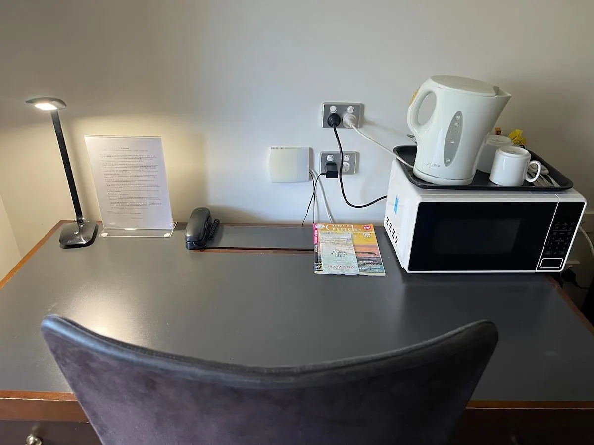 Luxe Resort Units Urangan Esp Hervey Bay Marina Ocean Views Pool 0*,