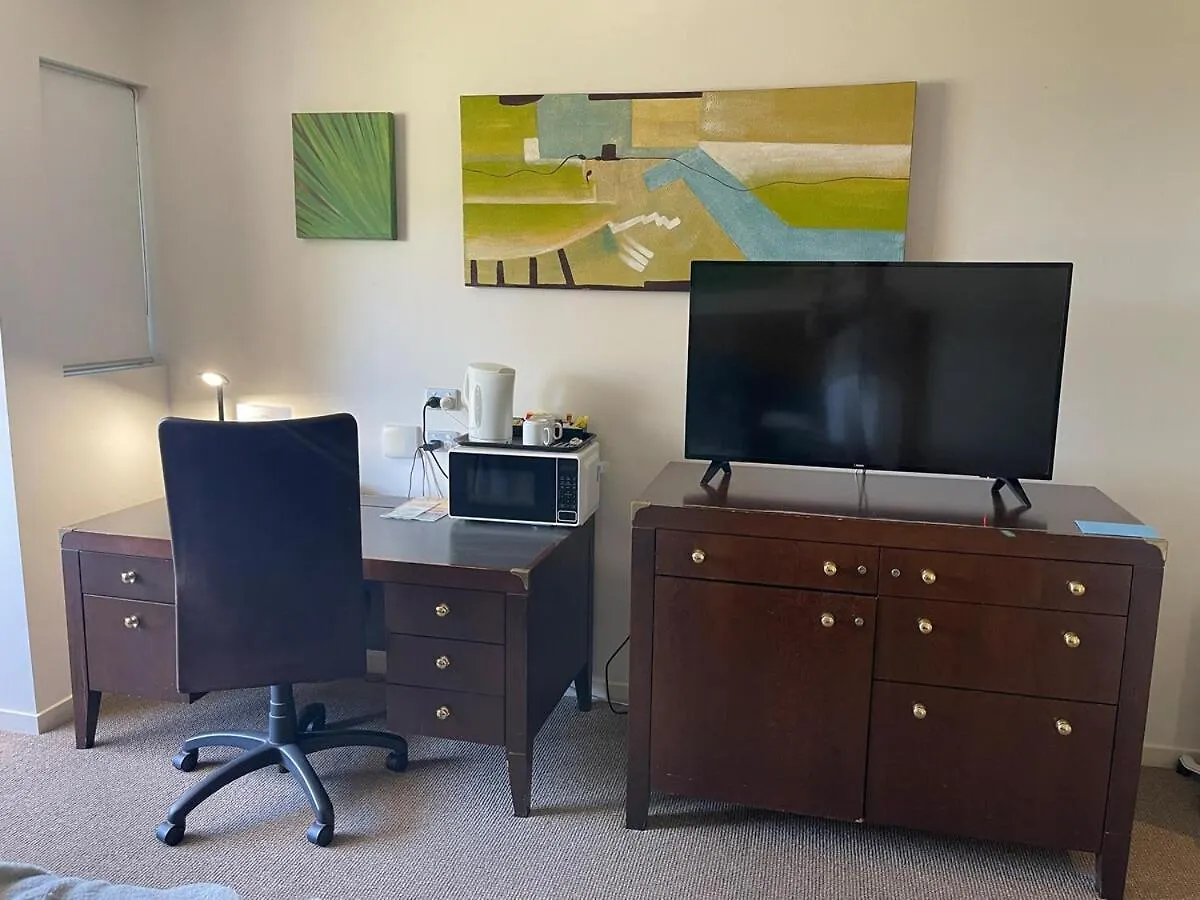 Apartman Luxe Resort Units Urangan Esp Hervey Bay Marina Ocean Views Pool